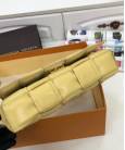 Сумка Bottega Veneta Padded Cassette Bag Mustard